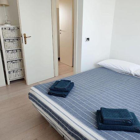 Grazioso Appartamento Vicino Al Mare ซานกาตัลโด ภายนอก รูปภาพ