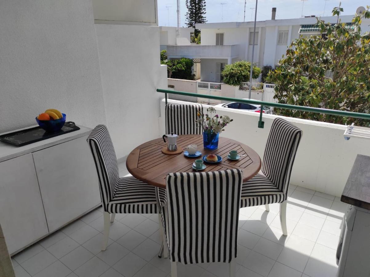 Grazioso Appartamento Vicino Al Mare ซานกาตัลโด ภายนอก รูปภาพ