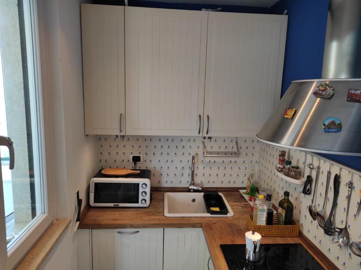 Grazioso Appartamento Vicino Al Mare ซานกาตัลโด ภายนอก รูปภาพ